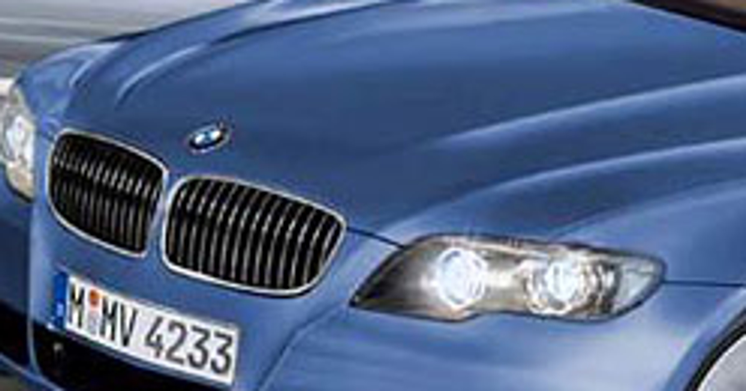 Nowe BMW serii 7 z ośmiobiegowym automatem