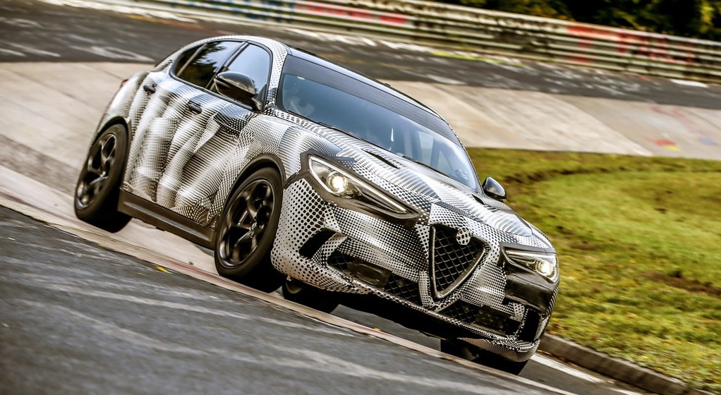 Alfa Romeo Stelvio Q – szybka jak diabli na zielonym piekle