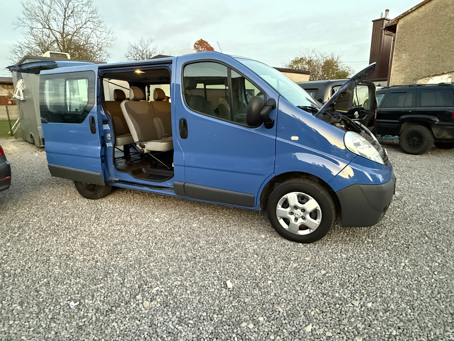 Opel Vivaro z ogłoszenia