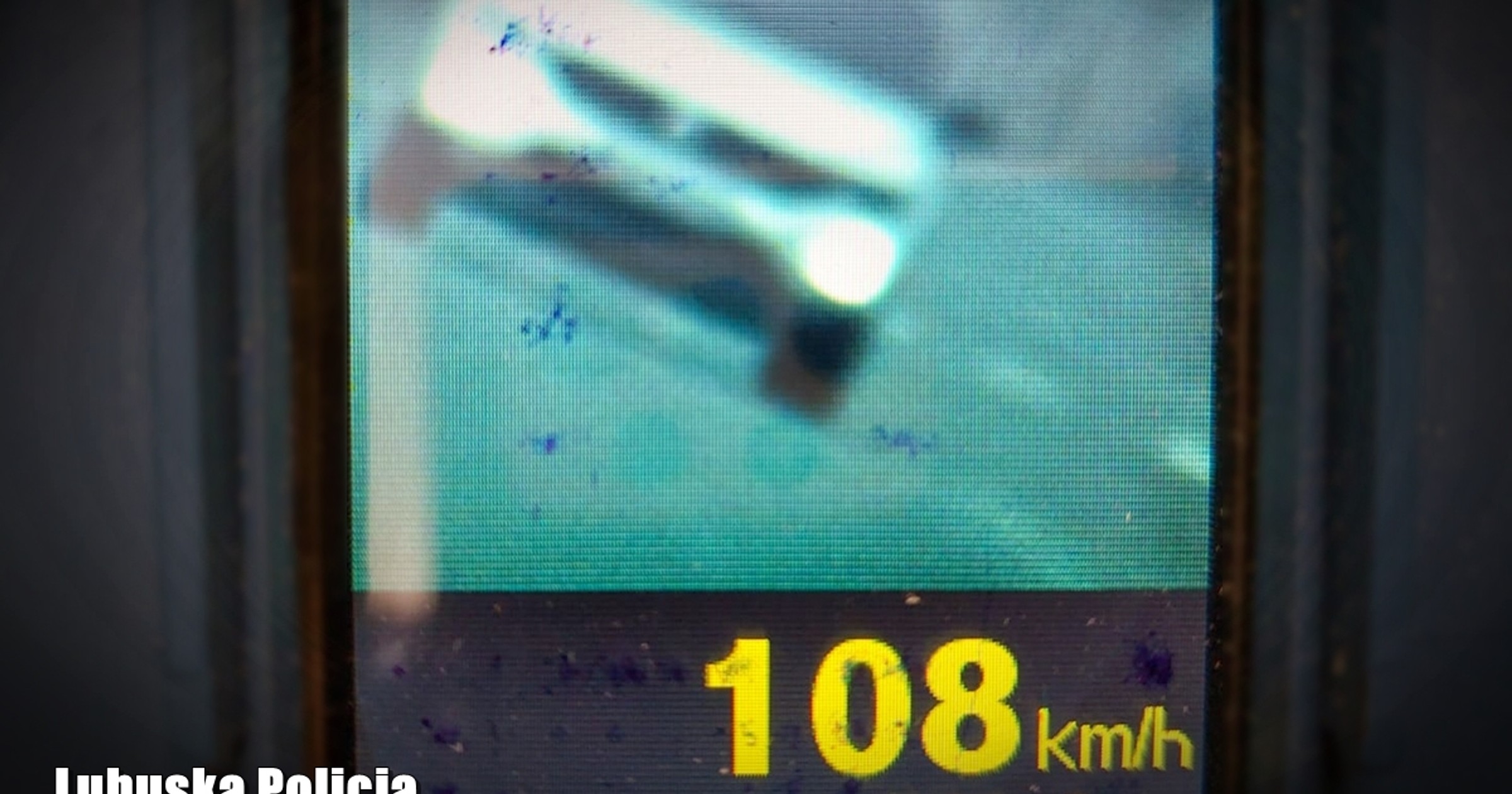 Jechał ponad "stówę" w mieście. Policjanci nawet się nie zastanawiali