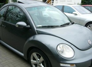 Volkswagen New Beetle: pudernica na bazie Golfa