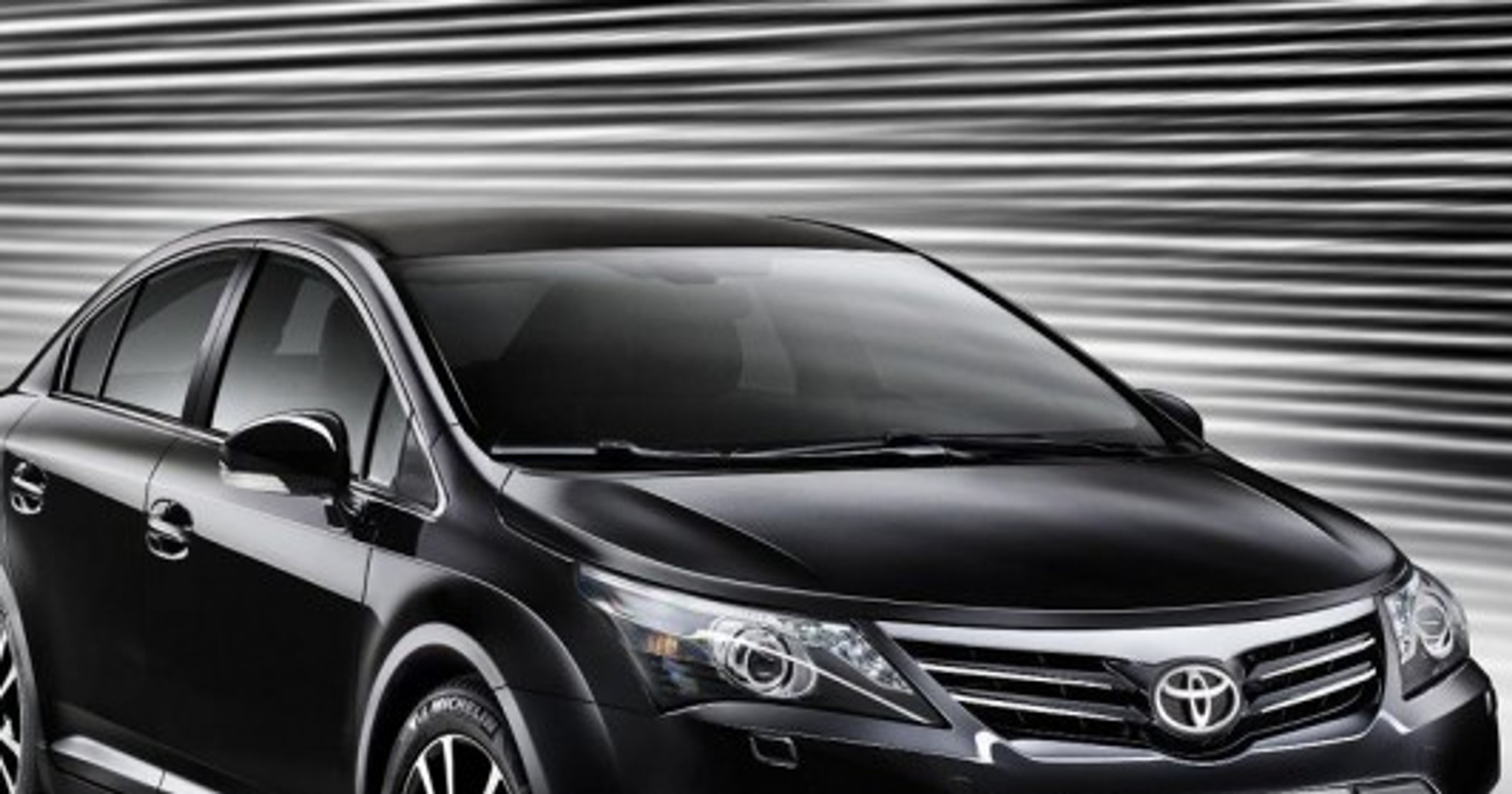 IAA 2011: nowe twarze znanych modeli