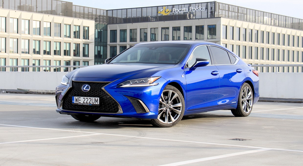 Lexus ES 300h – nowy konkurent limuzyn z Niemiec | TEST