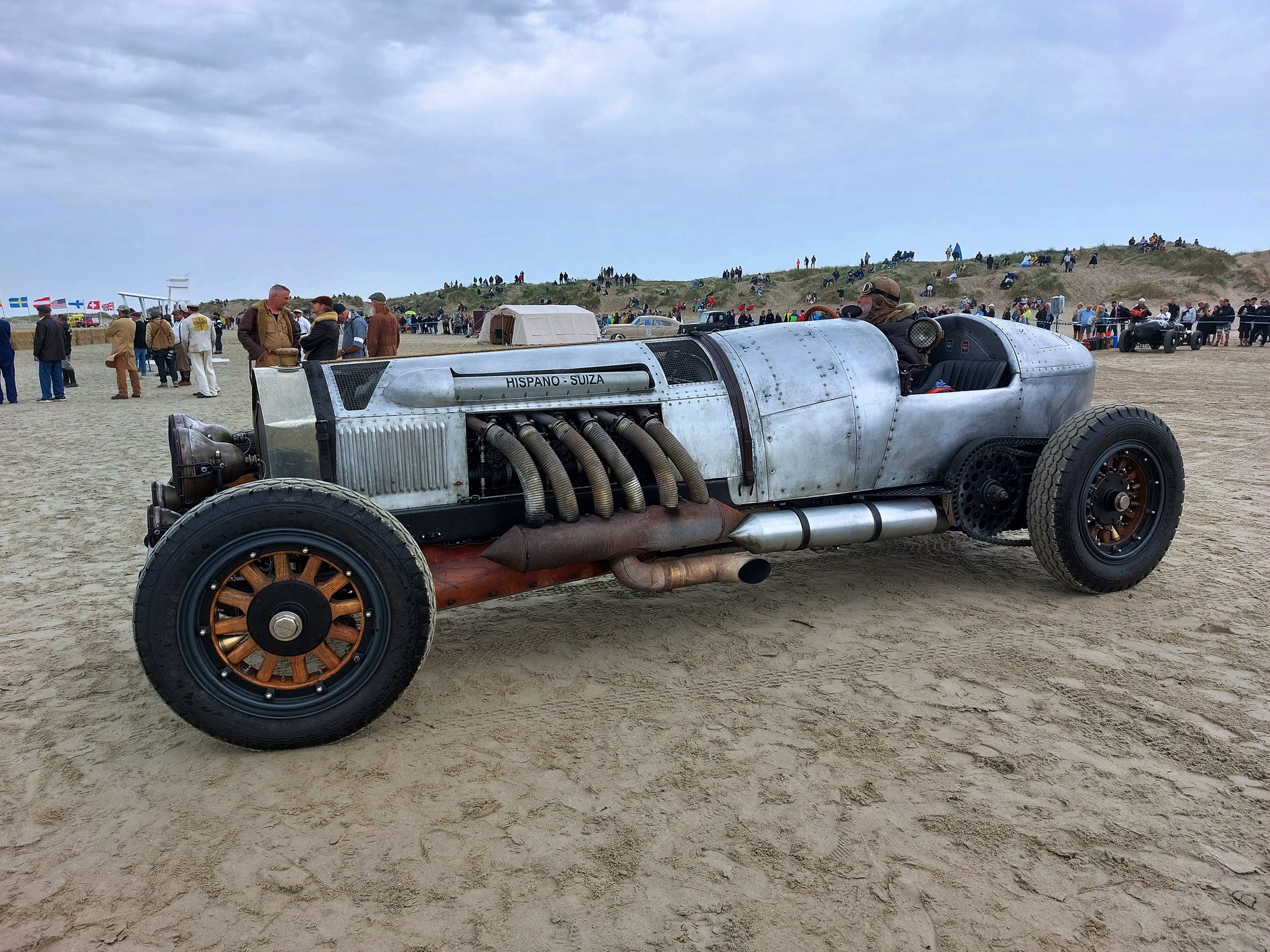 Pojazd, który wzbudził najwięcej emocji - bolid napędzany lotniczym silnikiem V12 Hispano Suiza