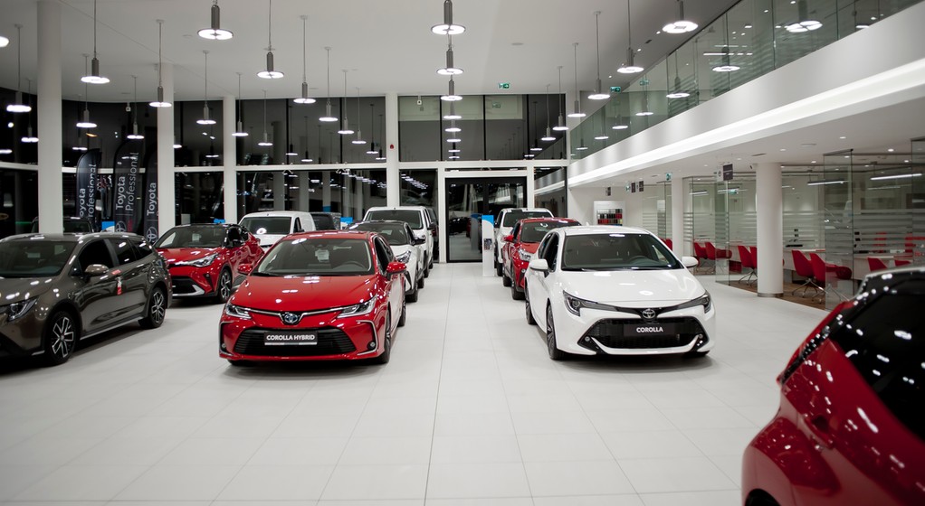 Luksusowe centrum Toyoty i Lexusa w Krakowie