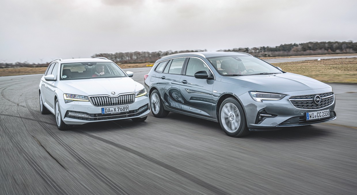 Skoda Superb Combi 1.5 TSI kontra Opel Insignia Sports Tourer 2.0 Turbo – bazowe benzyny i wielkie kufry