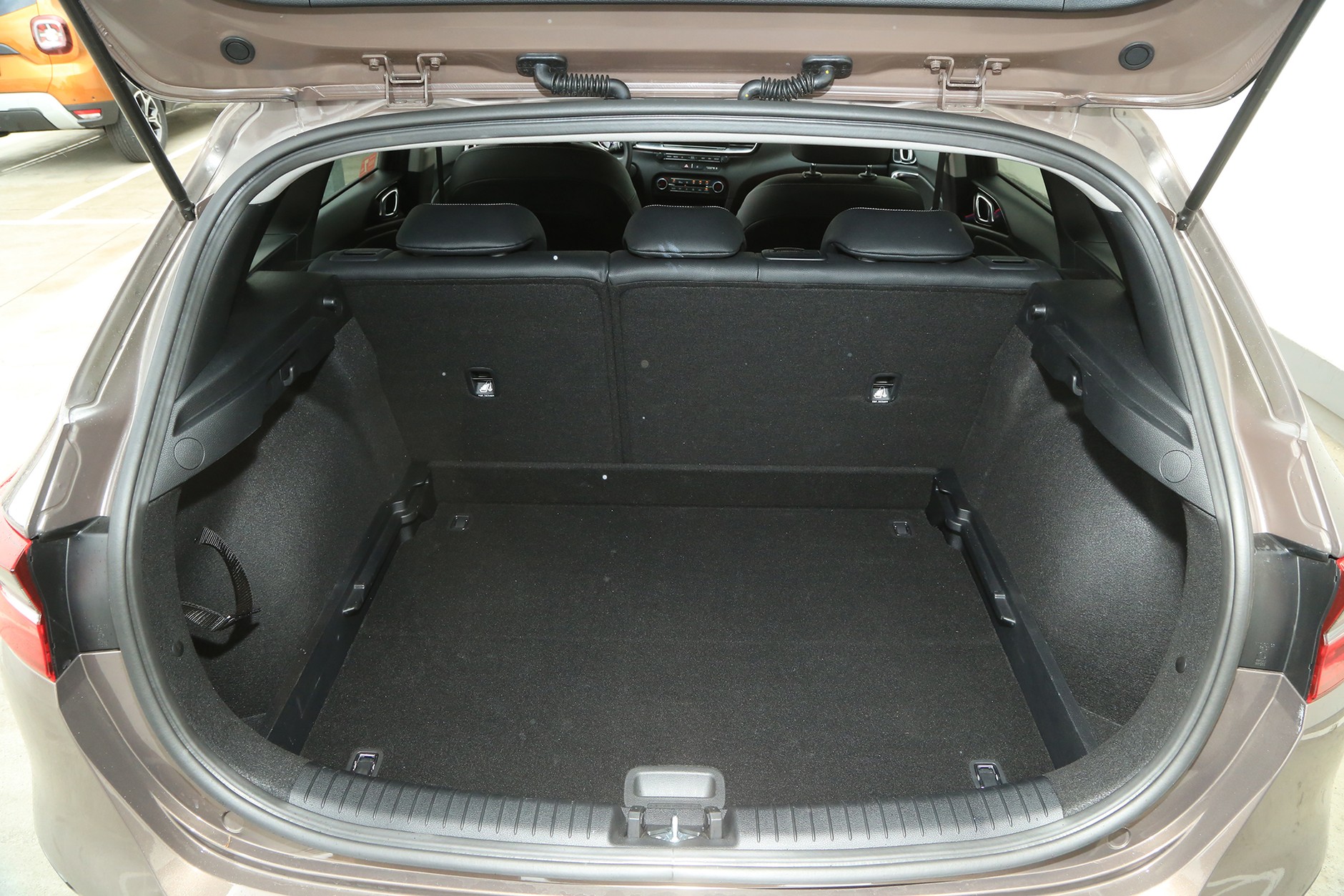 Kia Ceed 1.4 T-GDi - trudno znaleźć z niej jakieś wady