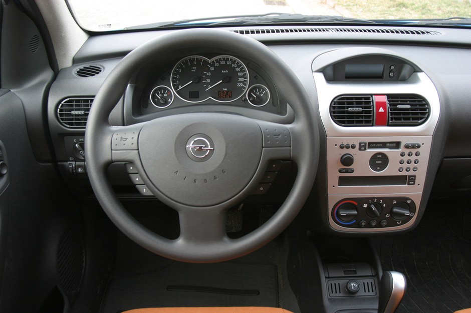 Stylowe maluchy za małe pieniądze: Nissan Micra kontra Opel Corsa, Suzuki Swift