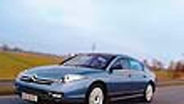 Citroën C6 V6 3.0 Exclusive - Ile warta jest francuska limuzyna?