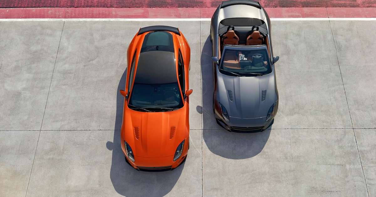 Jaguar F-Type SVR