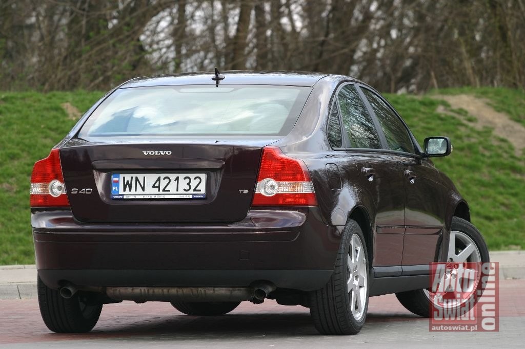 Volvo S40