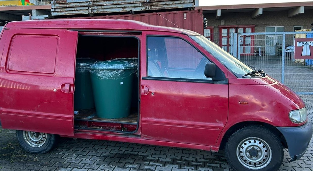 Zatankował ponad 500 l paliwa. Niemieccy policjanci oniemieli, gdy zobaczyli, do czego