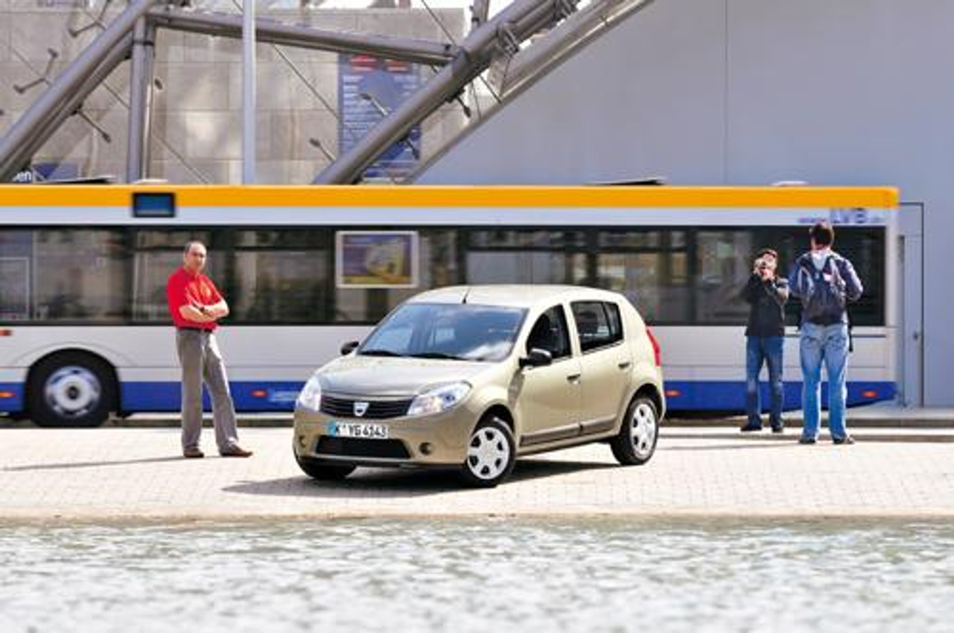 Dacia Sandero - Kompakt za 30 tys zł!