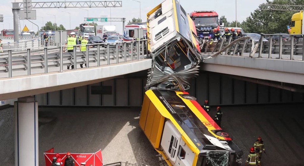 wypadek autobusu w Warszawie