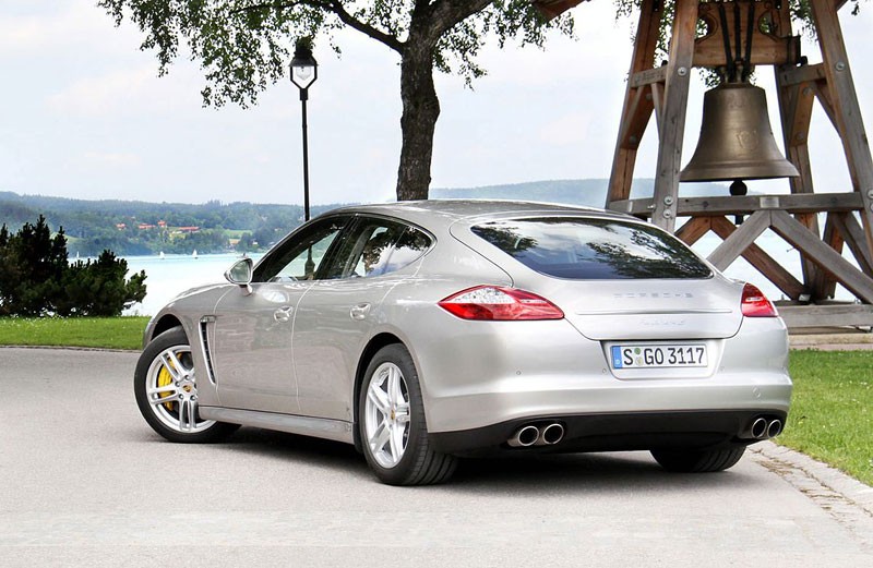 Panamera je zřejmě novým nejrychlejším sedanem Nordschleife
