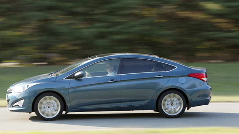 Hyundai i40 sedan - Czy konkurenci powinni się bać?
