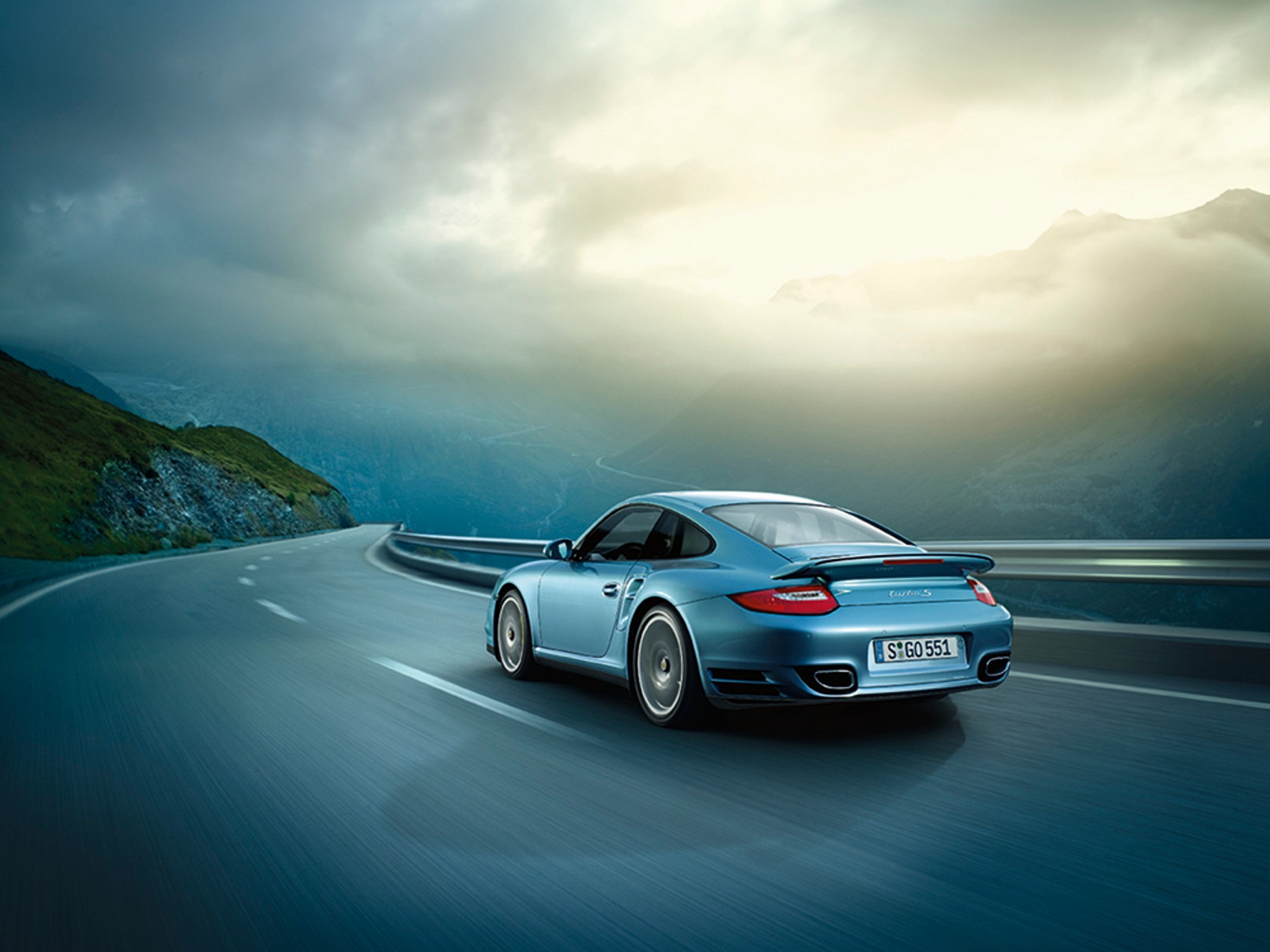 Porsche 911 Turbo S - Jeszcze więcej mocy