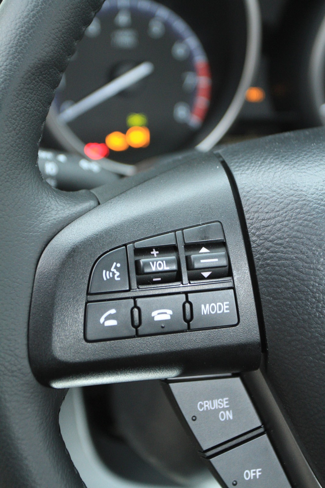 Mazda 3: kompakt w stylu limuzyny