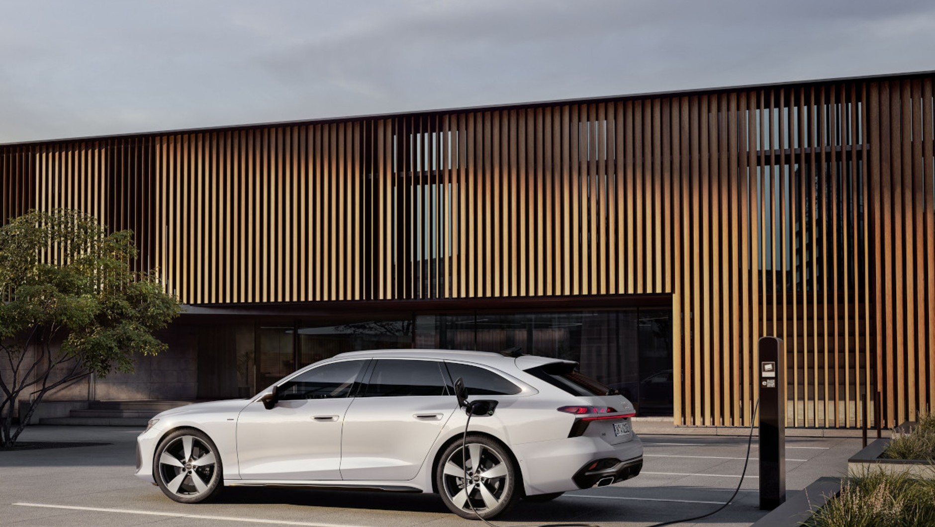 Audi A6 Avant e-hybrid
