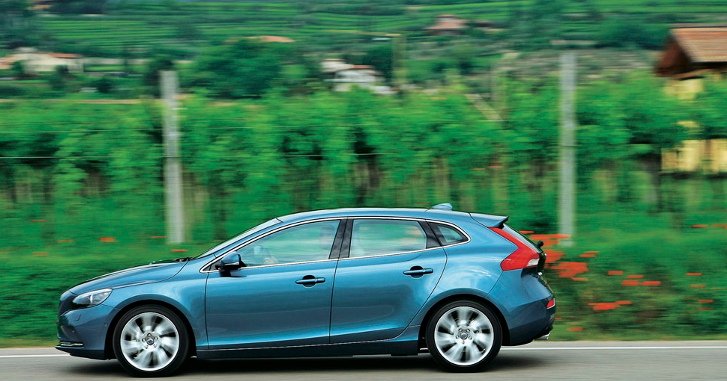 Nowe Volvo V40: czy pokona BMW i Audi