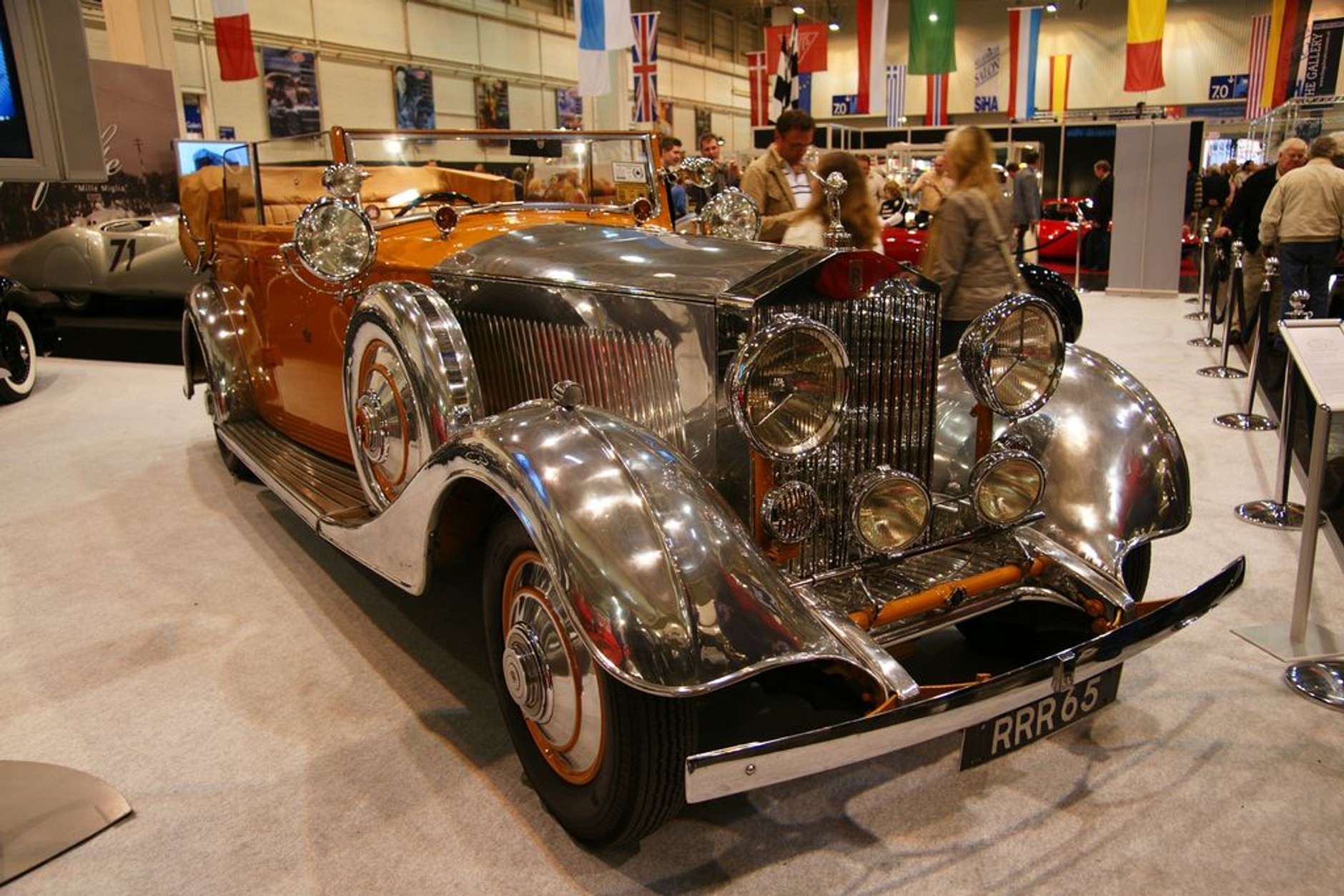 Techno Classica Essen 2010: targi rekordów - zaprzeczenie kryzysu w motoryzacji (galeria)