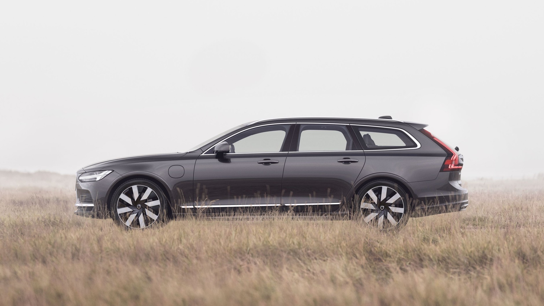 Volvo V90 (2. generacja)