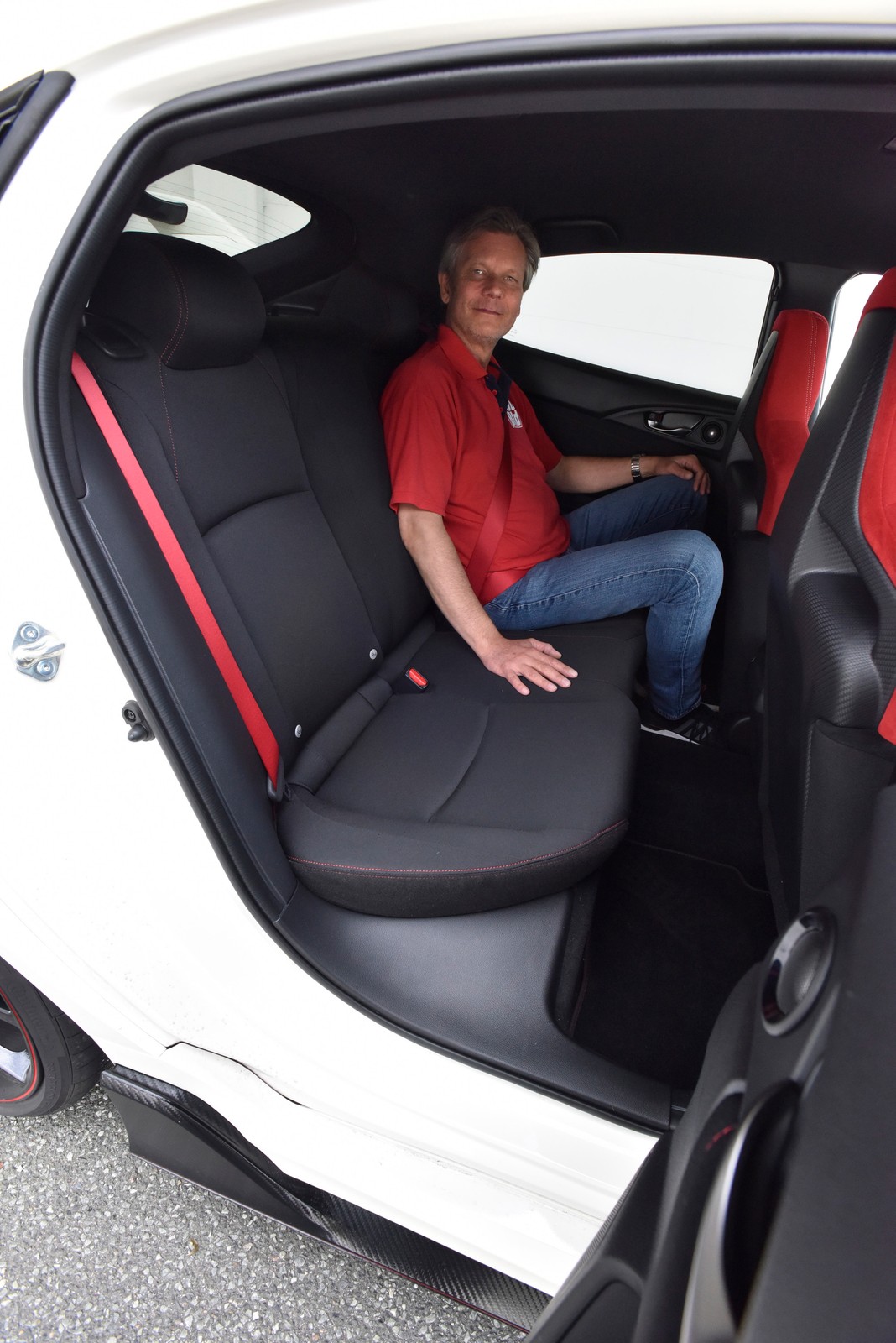 Honda Civic Type R kontra Seat Leon Cupra - 620 KM na torze