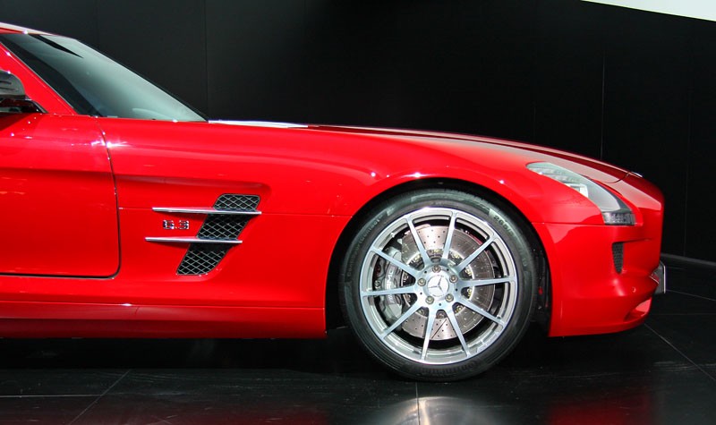 IAA Frankfurt 2009: Mercedes-Benz SLS AMG – Gullwing XXI wieku, pierwsze wrażenia