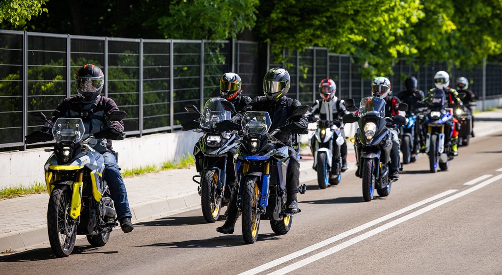 Prezentacja motocykli Suzuki na 2023 r.