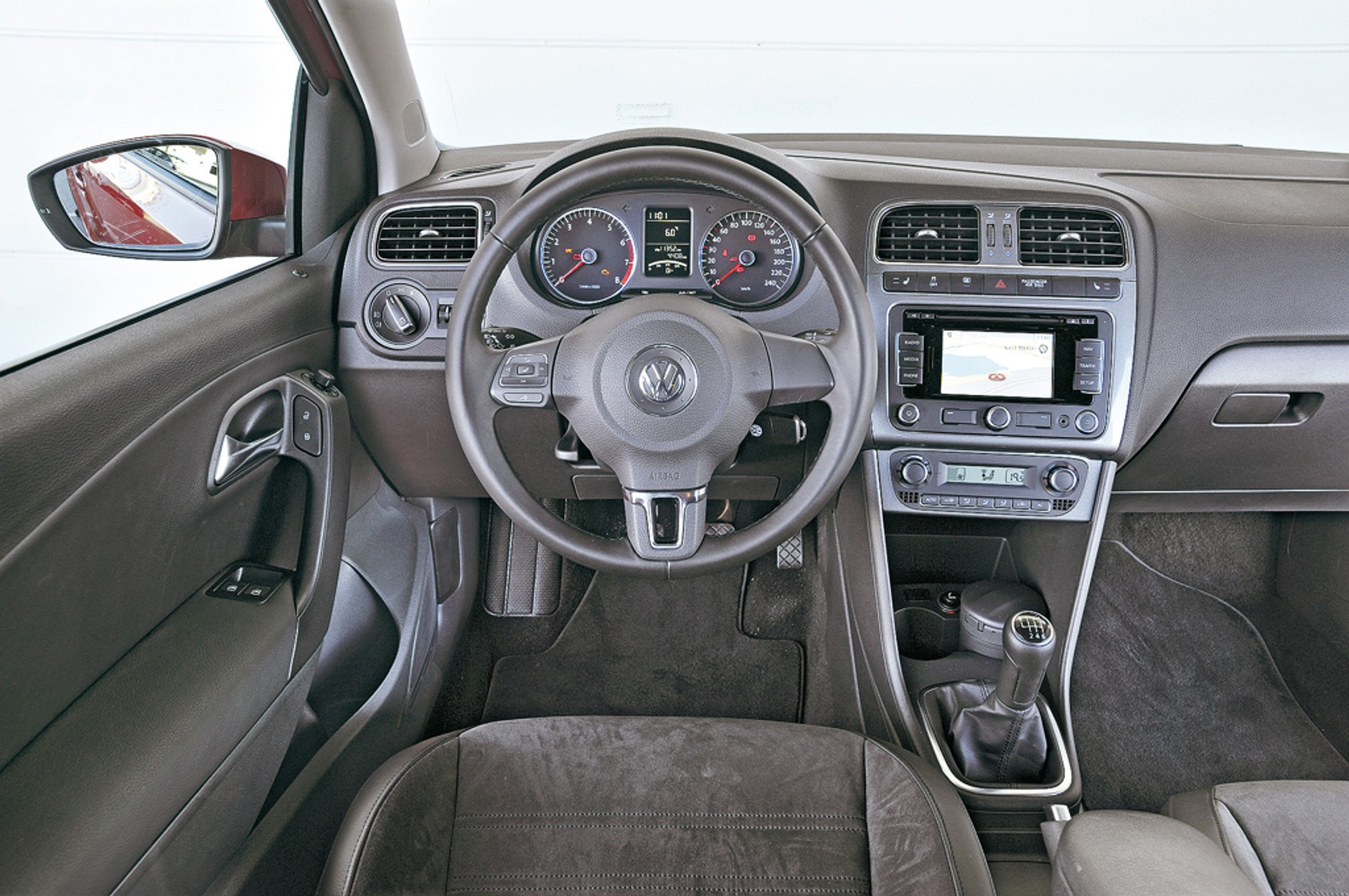 Z małych ścigaczy wiele radości - Prównanie: Volkswagen Polo kontra Seat Ibiza, Renault Clio i Mazda 2