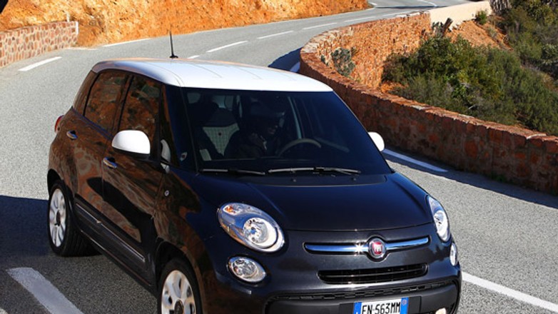 Włosi nie kupują Fiata 500