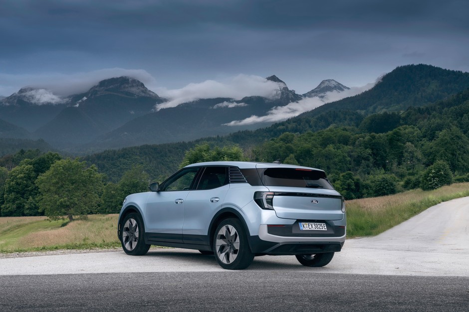 Ford Explorer 2024