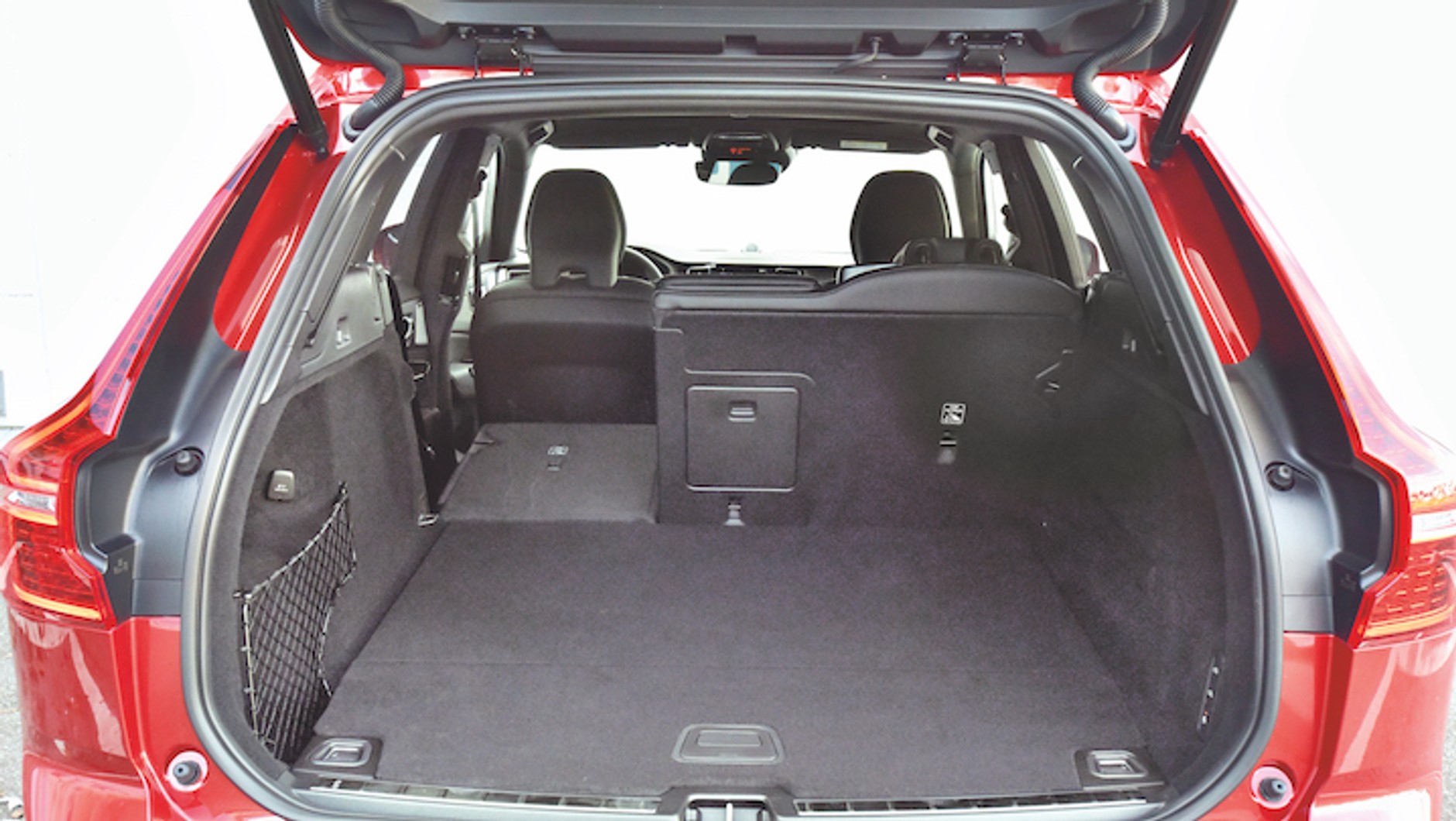 Volvo XC60 T8 na dystansie 100 tys. km