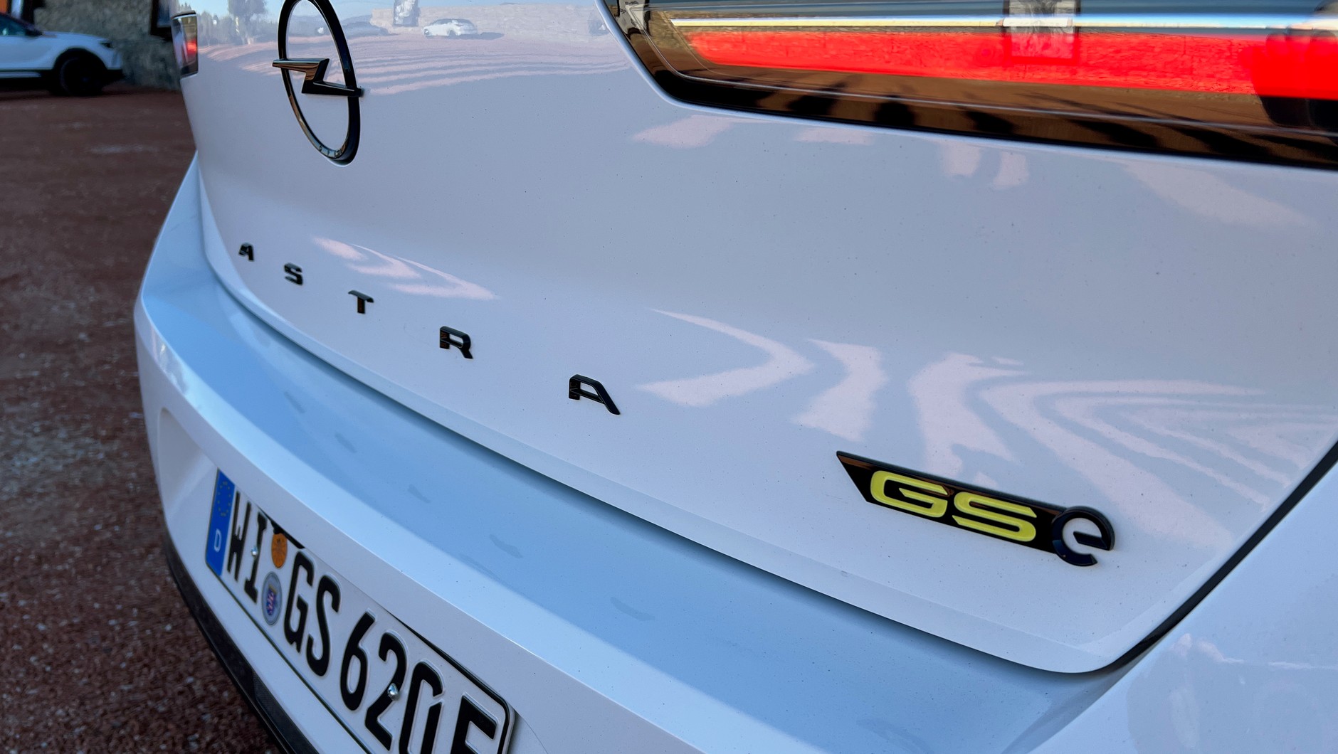 Opel Astra GSe 2023