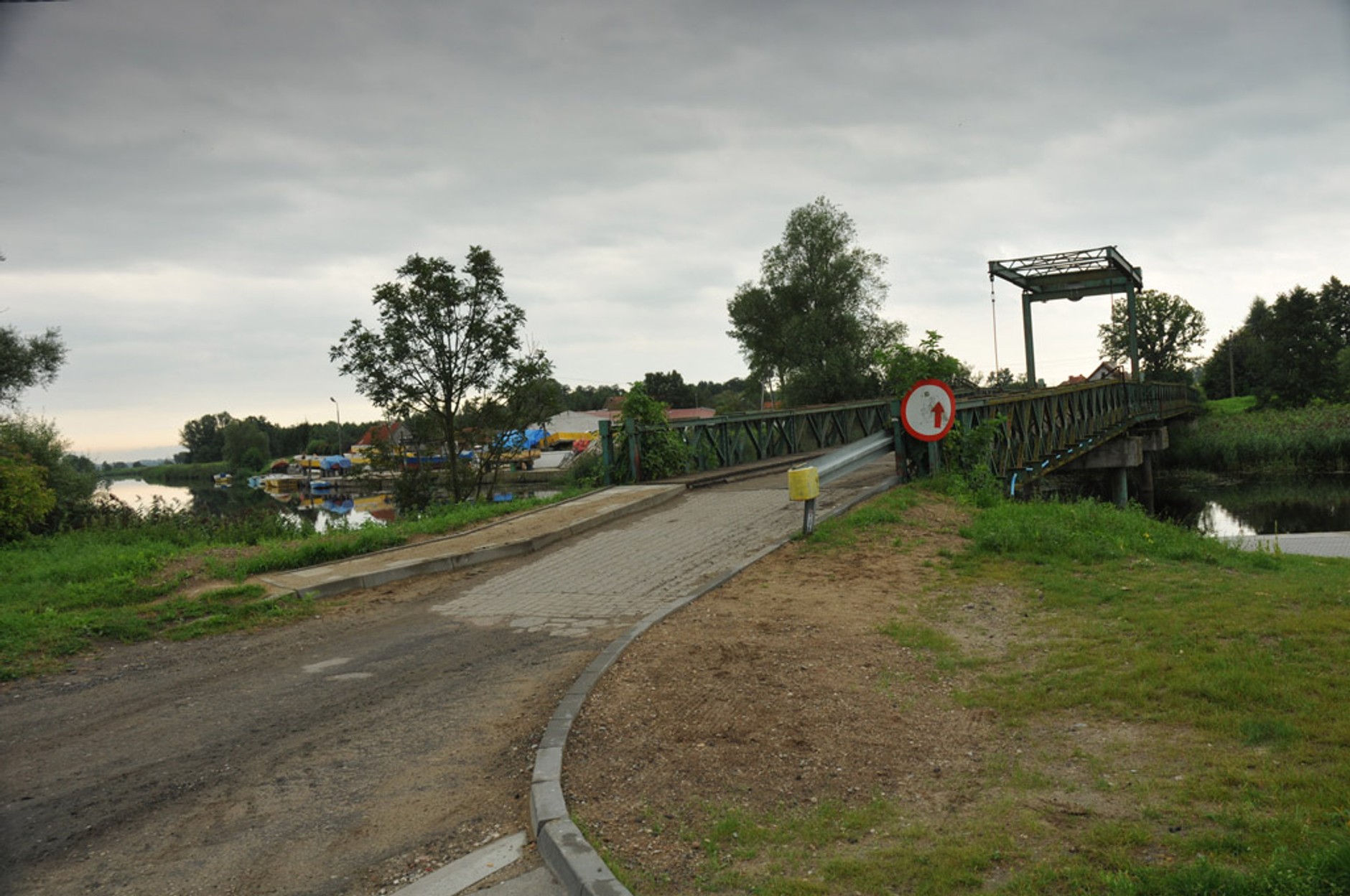 4x4 Family Adventure: baza pod namiotami