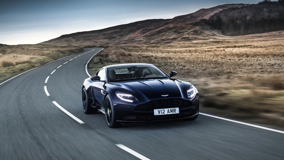 Aston Martin DB11