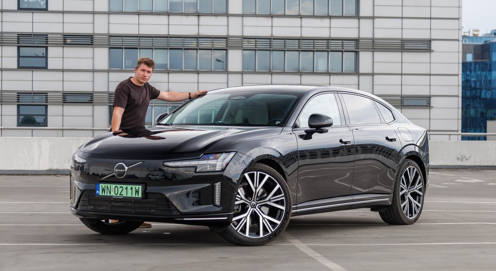 Volvo ES90
