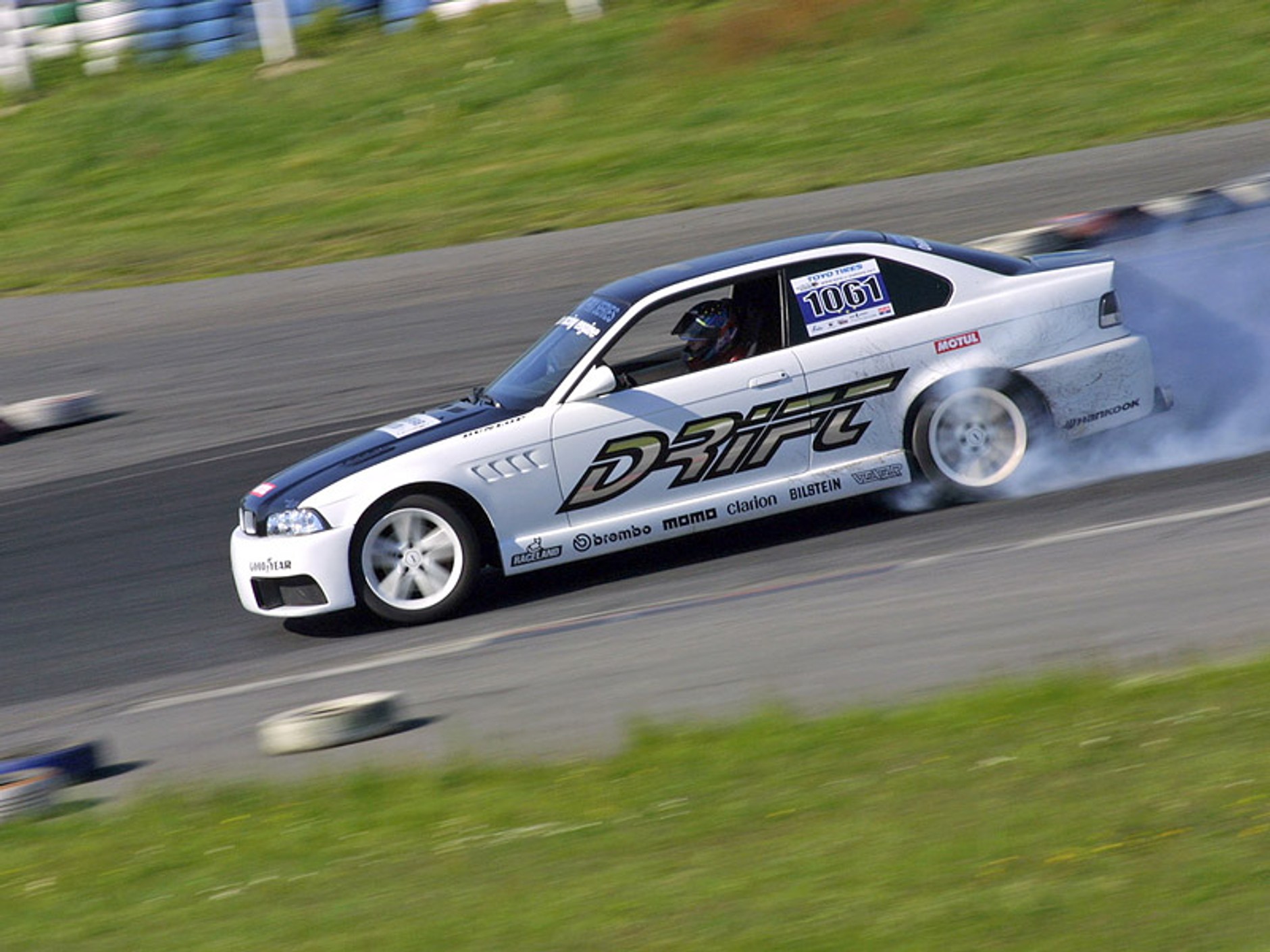 King of Europe Drift 2007: jazda bokiem (fotogaleria)