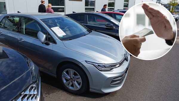 Koniec rozliczeń gotówkowych? Już wkrótce tylko w przypadku tańszych aut używanych będzie się można rozliczać gotówką. 