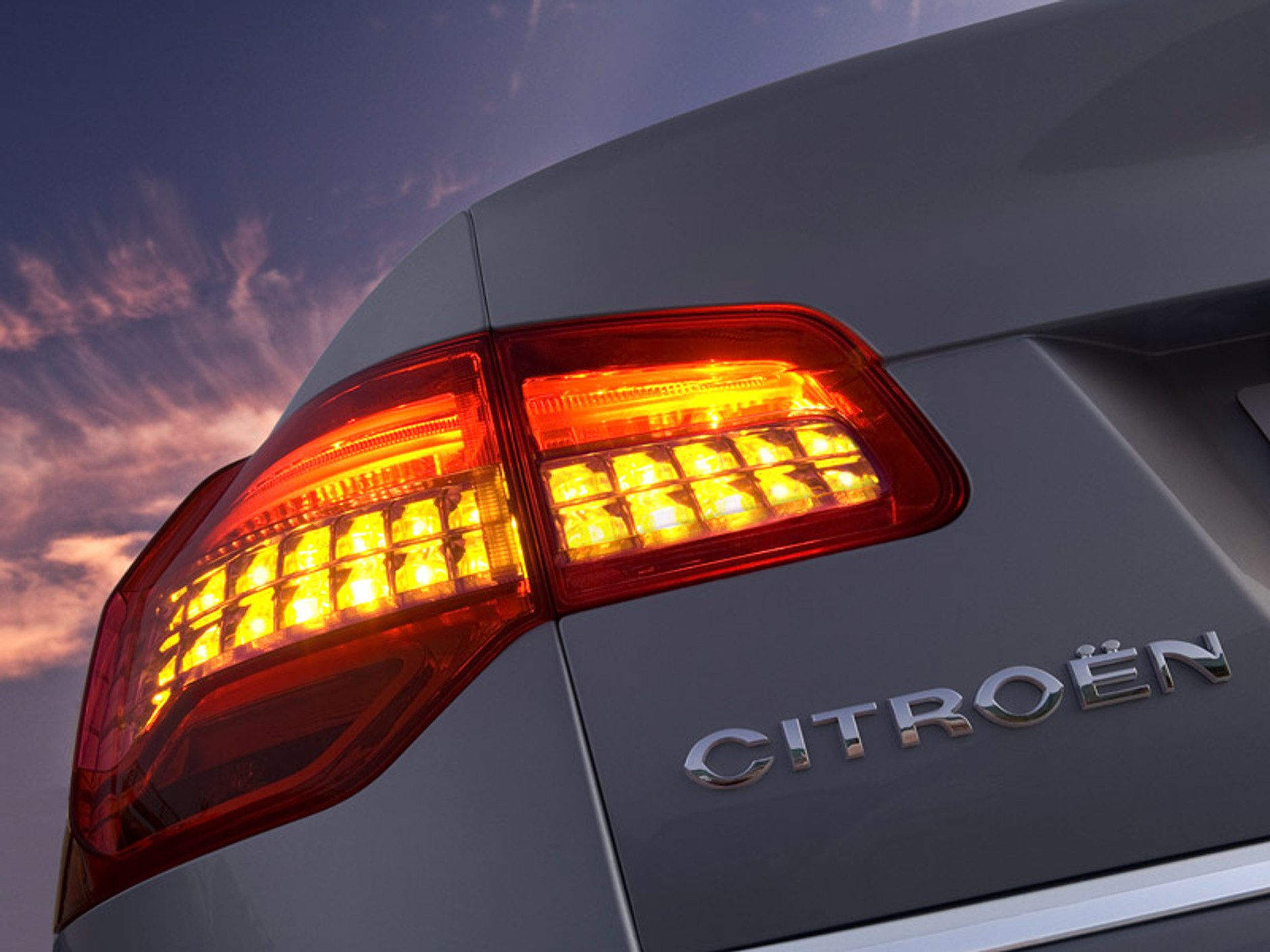 Nowy Citroën C5 już produkowany w Rennes