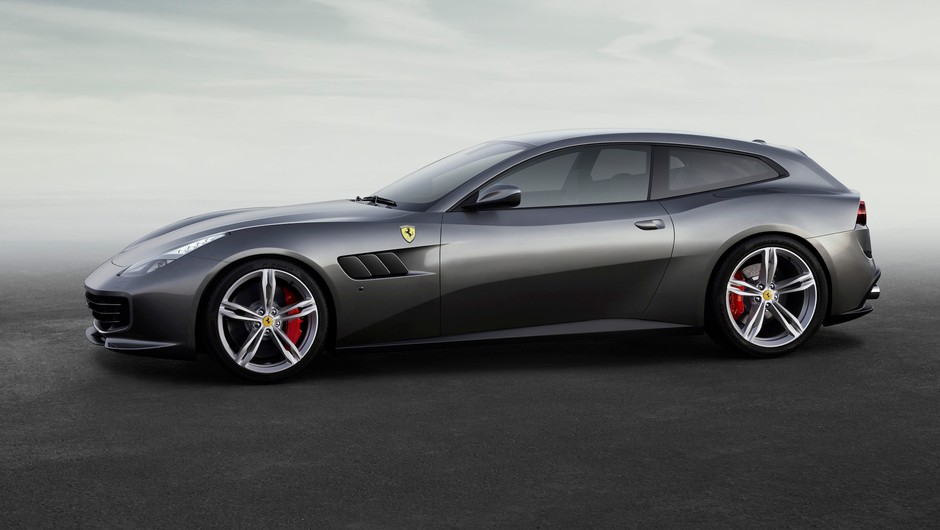 Ferrari GTC4Lusso