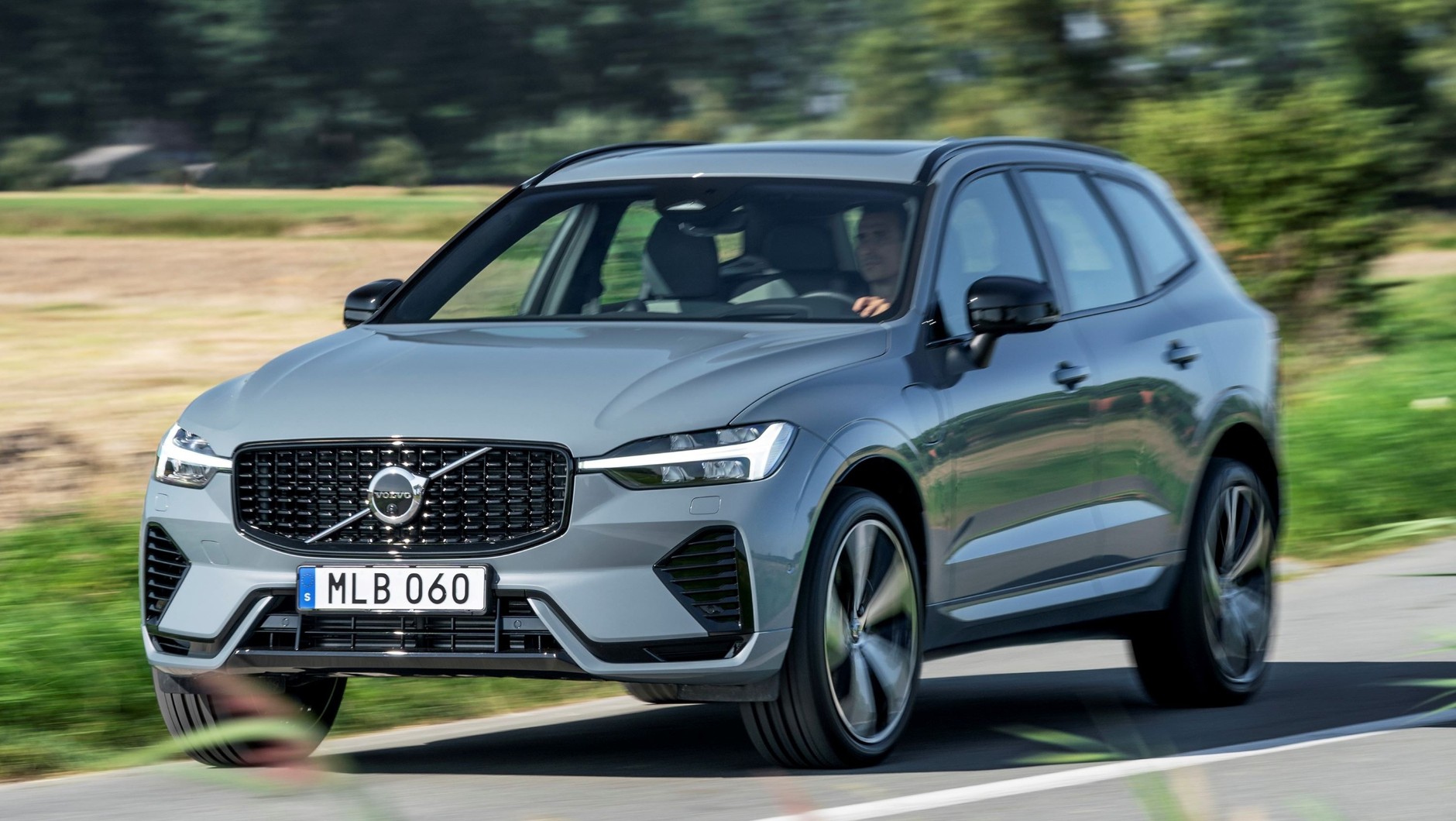 Volvo XC60 (druga generacja; model roku 2022)