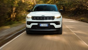 Jeep Compass e-Hybrid w nowej ofercie od 499 zł miesięcznie