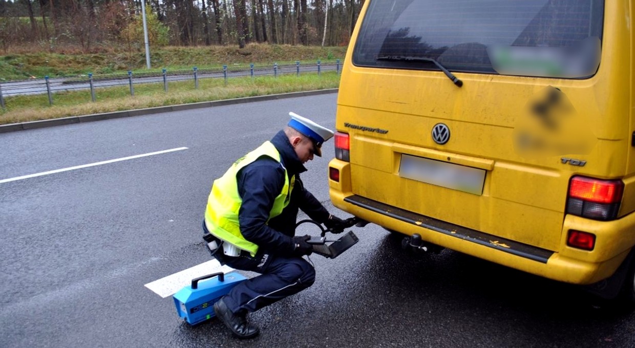 Wyciąłeś DPF albo nie masz katalizatora? Pojadą za tobą i cię zmierzą
