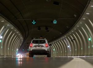 Tunel na Zakopiance ma coś wspólnego z wieżą Eiffla. Jest nawet lepszy