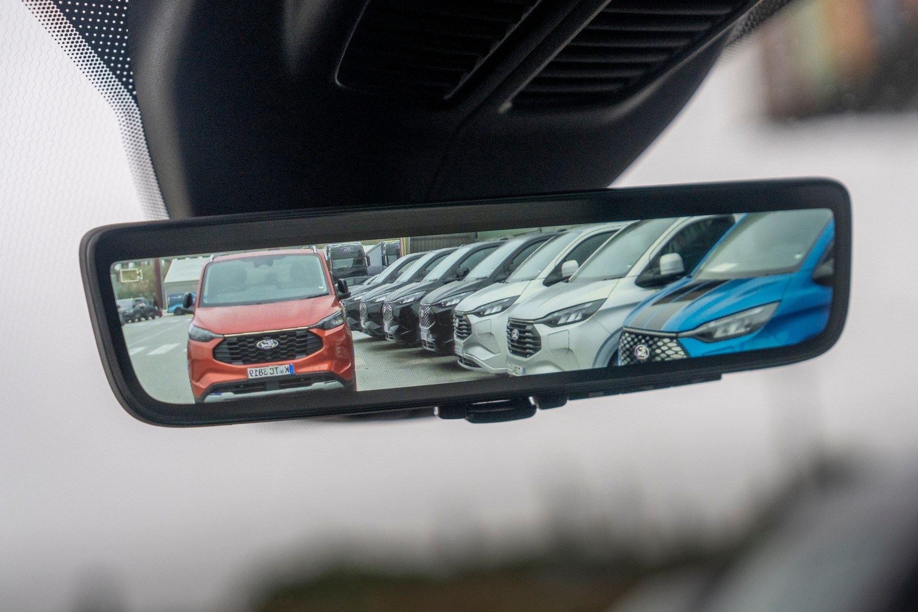 Ford E-Transit o zwiększonym zasięgu