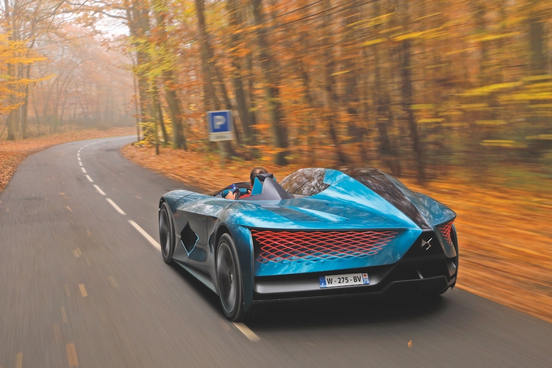 DS X E-Tense – auto przyszłości