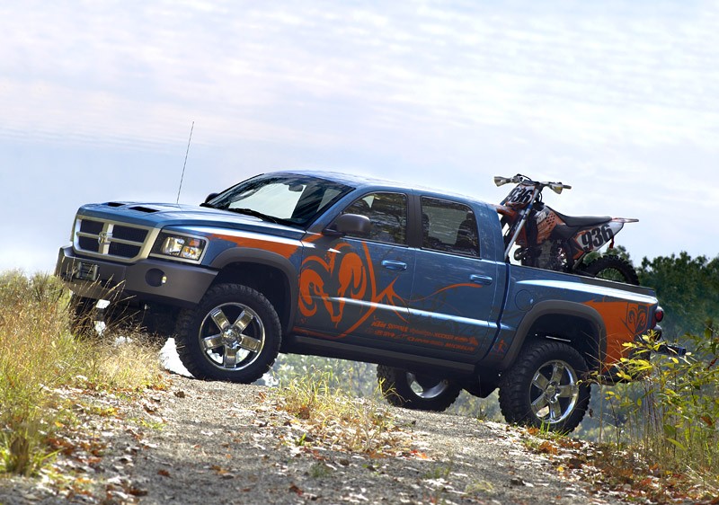 SEMA 2007: Dodge Dakota MX Warrior – transporter motocykli