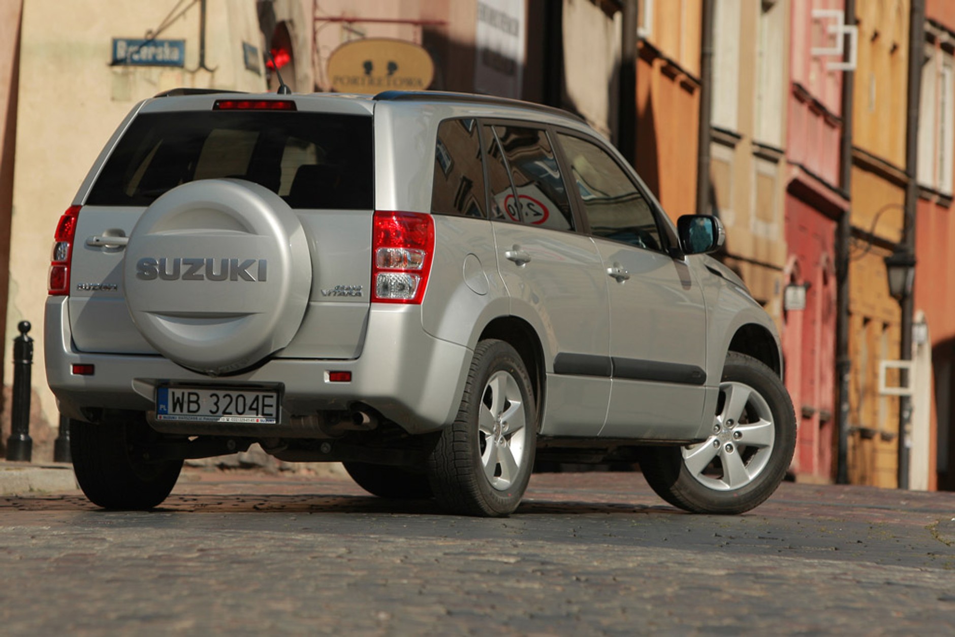 Suzuki Grand Vitara 2.4: Solidne 4x4