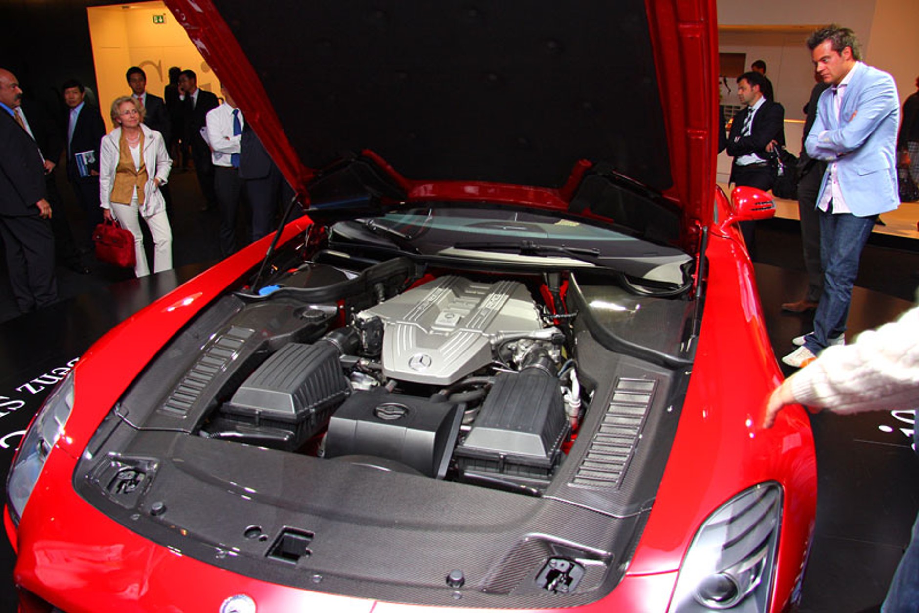 IAA Frankfurt 2009: Mercedes-Benz SLS AMG – Gullwing XXI wieku, pierwsze wrażenia